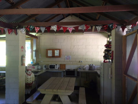 Yackandandah Holiday Park - Accommodation Port Hedland 2