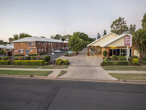 Emerald Maraboon Motor Inn - Accommodation Port Hedland 1