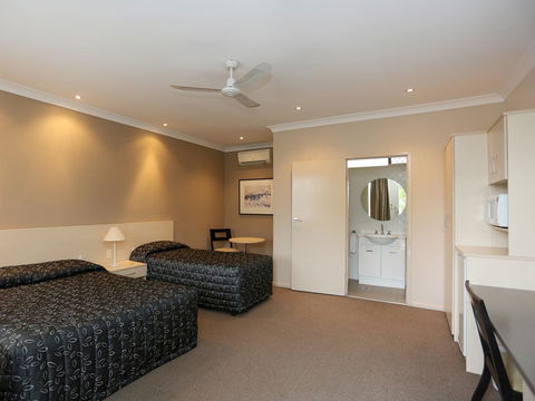 Adamstown Elizabeth Motor Inn - Accommodation Port Hedland 1