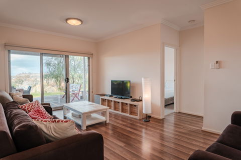 Aruma Executive Holiday Home - Accommodation Port Hedland 2