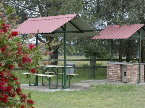 Country Road Caravan Park - Accommodation Port Hedland 1