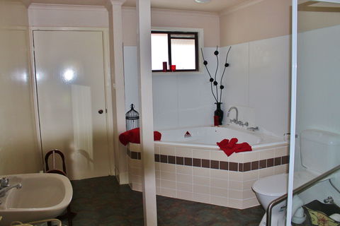 Dartmouth Motor Inn - Accommodation Port Hedland 0