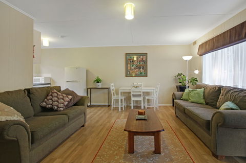 Akora Flats - Accommodation Port Hedland 0