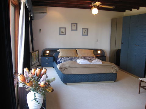 Chalet Swisse Spa Retreat - Accommodation Port Hedland 2