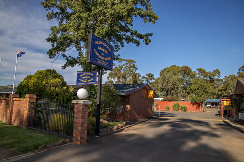 Golden Country Motel And Caravan Park - Accommodation Port Hedland 0