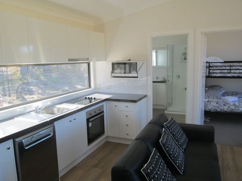 Just Red Wines Vineyard Cabins - Accommodation Port Hedland 2