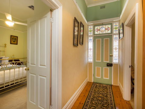 SINKINSON HOUSE - Mount Torrens - Accommodation Port Hedland 1