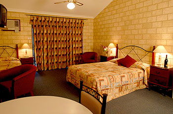 Karri Forest Motel & Restaurant - Accommodation Port Hedland 3