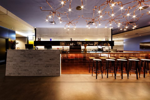 Alpha Mosaic Hotel Brisbane - Accommodation Port Hedland 2