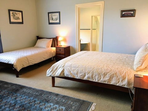 Cambridge House B&B - Accommodation Port Hedland 2