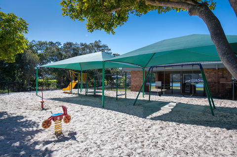 Dicky Beach Family Holiday Park - Accommodation Port Hedland 2