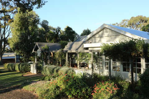 Holmwood Guesthouse And Spa Cottages - Accommodation Port Hedland 0