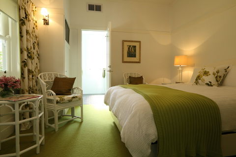 Holmwood Guesthouse And Spa Cottages - Accommodation Port Hedland 2