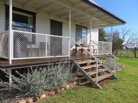 Killcare Cottage - Accommodation Port Hedland 0