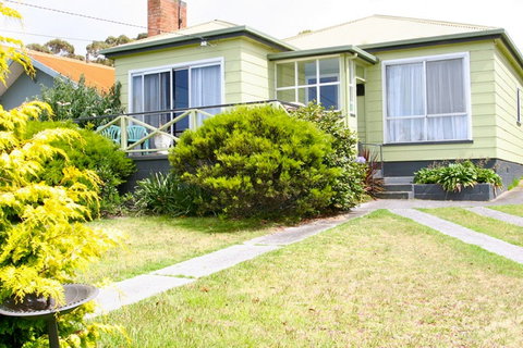 Lady Barron Holiday Home - Accommodation Port Hedland 0