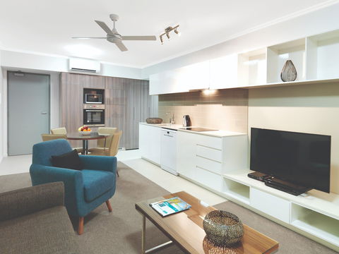 Oaks Mackay Carlyle Suites - Accommodation Port Hedland 1