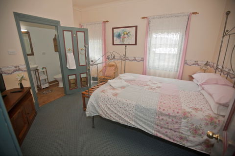 Saints And Sinners B&B - Accommodation Port Hedland 2