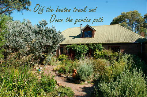 Wind Song Bed And Breakfast - Accommodation Port Hedland 0