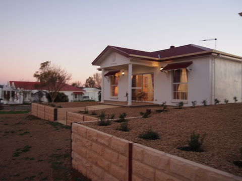 1837 Barossa Luxury Vineyard Cottages - Accommodation Port Hedland 2