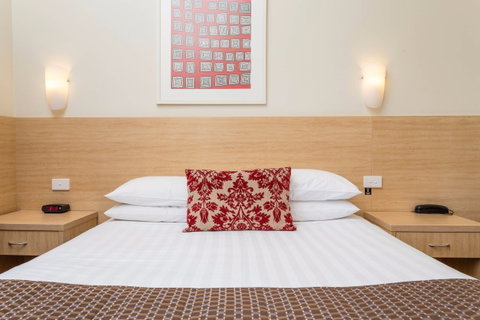 Club Motel And Apartments - Accommodation Port Hedland 0