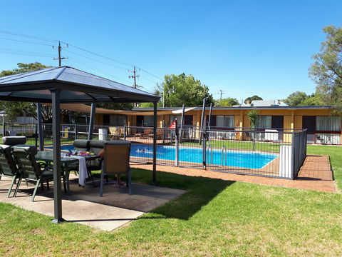 Cootamundra Gardens Motel - Accommodation Port Hedland 1