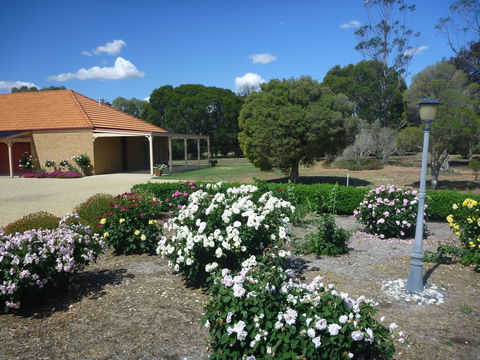 Fairways Bed And  Breakfast At Jerilderie - Accommodation Port Hedland 2