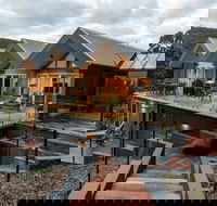 Adventure Bay Retreat