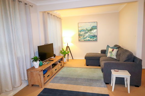 Beachside Cottage At Blacksmiths - Accommodation Port Hedland 1