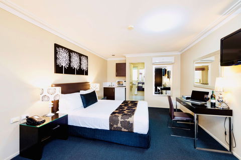 Best Western PLUS Ambassador On Ruthven - Accommodation Port Hedland 0