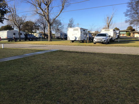 Jerilderie Motel And Caravan Park - Accommodation Port Hedland 0