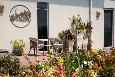 La Maison Du Vigneron B&B & Special Ocassion Dining - Accommodation Port Hedland 2