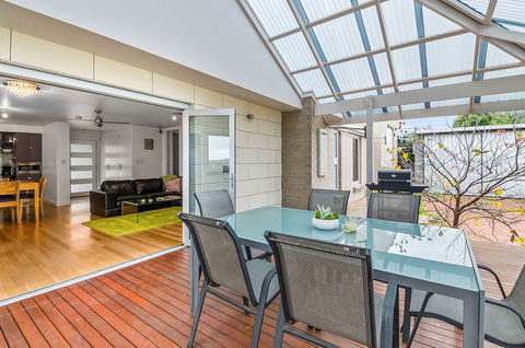 Limestone Coast Apartments - Accommodation Port Hedland 0
