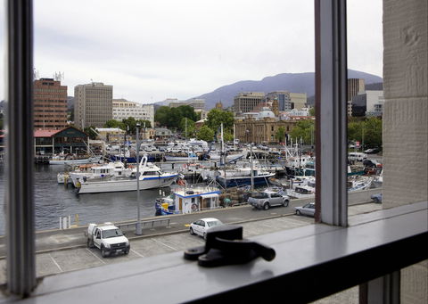 Sullivans Cove Apartments - Harbourside - Accommodation Port Hedland 1