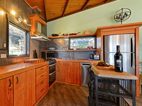 Taylors Bay Cottage - Accommodation Port Hedland 1