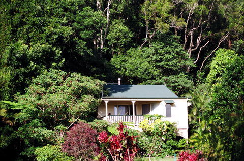 The Falls Montville - Accommodation Port Hedland 0