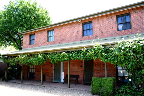 Wagga Riverside Apartments - Accommodation Port Hedland 0
