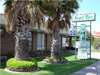 Sand Bar Motel Lakes Entrance - Accommodation Port Hedland 0