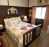 Fernleigh Cottages  Country Barn - Accommodation Port Hedland