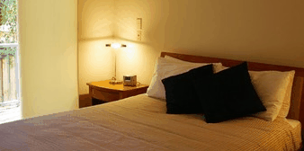 Sanctuary Lake Apartments - Accommodation Port Hedland 1