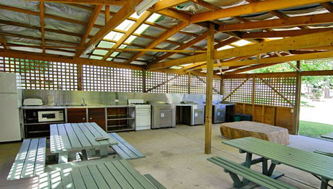 A Wangralea Caravan Park - Accommodation Port Hedland 1