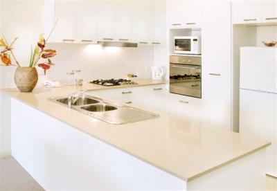 Glenelg Pacific Apartments - Accommodation Port Hedland 1
