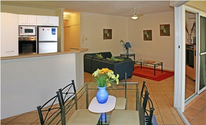 Sanctuary Lake Apartments - Accommodation Port Hedland 7
