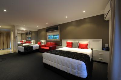 The Gateway Village Holiday Park - Accommodation Port Hedland 0