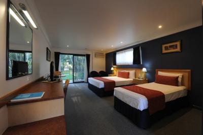The Gateway Village Holiday Park - Accommodation Port Hedland 4