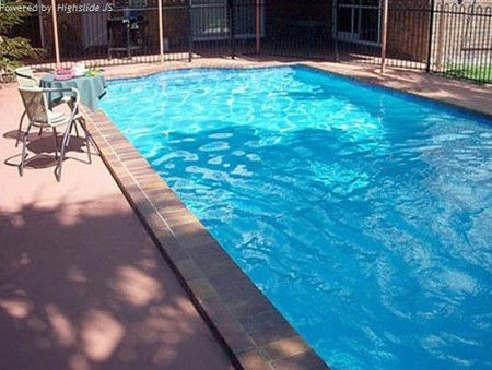 Ainslie Manor BandB - Accommodation Port Hedland 2