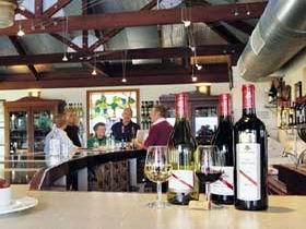 D'Arenberg Vineyard And Winery - Accommodation Port Hedland 0