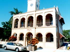 Mackay Town Hall - Accommodation Port Hedland 0