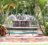 Bauer and Wiles Memorial Fountain - Accommodation Port Hedland