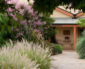 Baileys Of Glenrowan - Accommodation Port Hedland 0