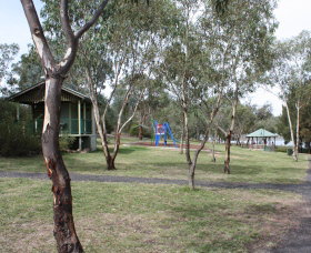 Lake Inverell Reserve - Accommodation Port Hedland 1